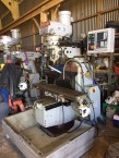 XYZ 2000 Turret Milling Machine with Newall D.R.O