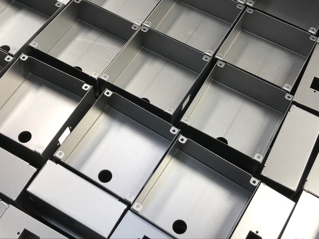 Custom sheet metal workers manufacturing components in the UK
